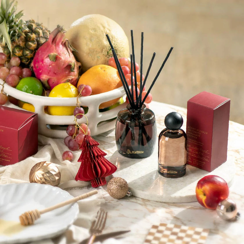 Nectarine, Honey Blossom, Bergamot, Vetiver Fragrance Diffuser Set | 220ml