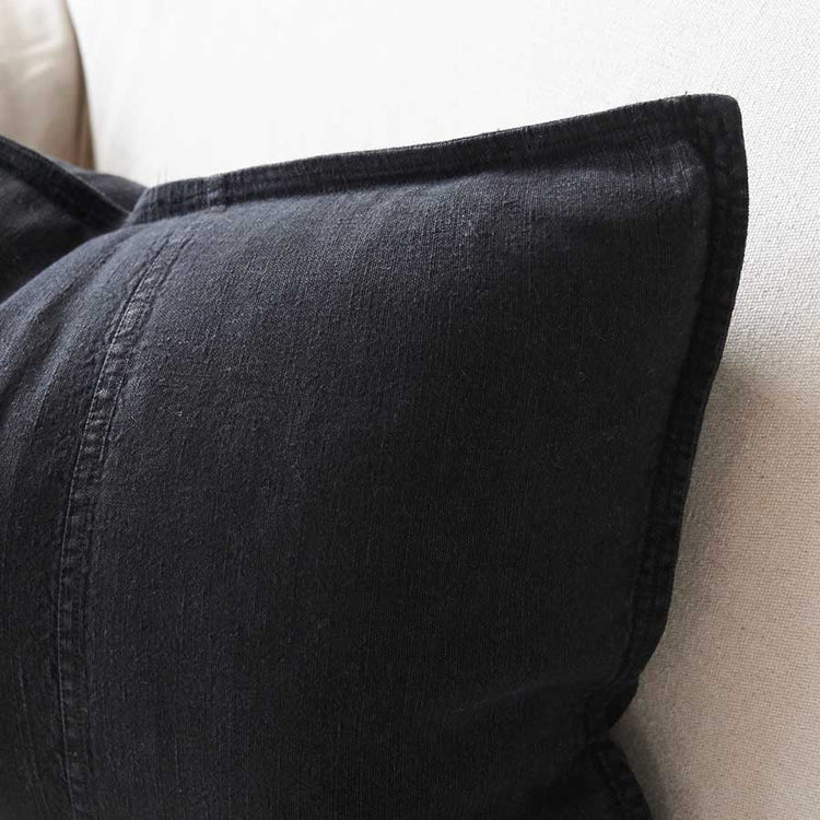 Luca Linen Cushion | Black