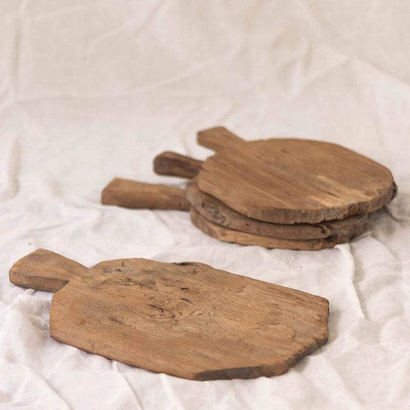 Organic Shaped Board with Handle