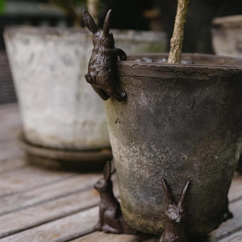 Hare Cast Iron Pot Hugger