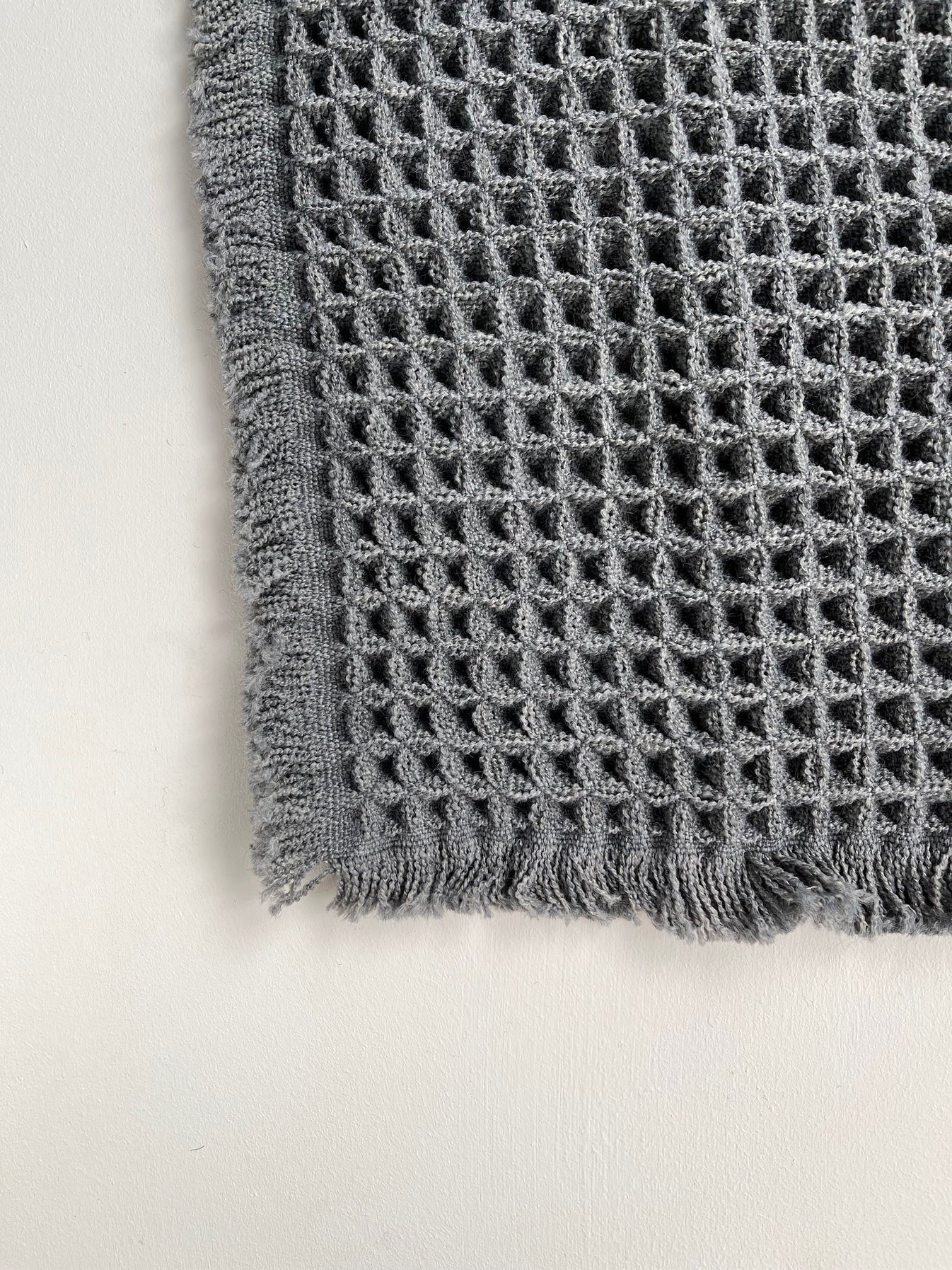 Microfiber Waffle Non slip Bath Mat | Charcoal