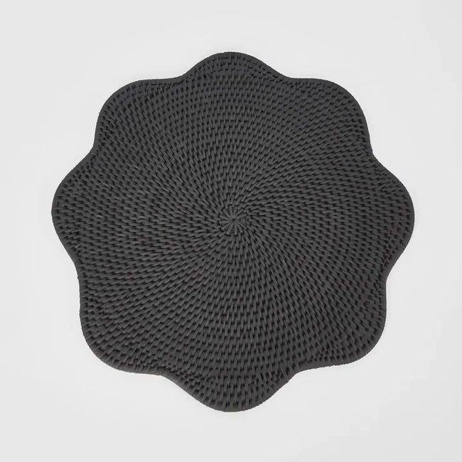 Scallop Rattan Placemat Black | Set of 2